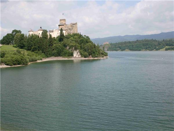Poland cycling holiday VeloDunajec route
