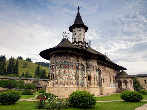 Carpathians to Transylvania Romania holiday