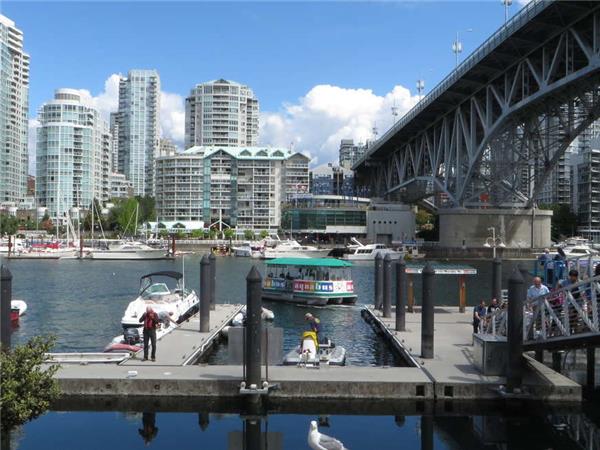 Canada family holiday, Western Pioneer