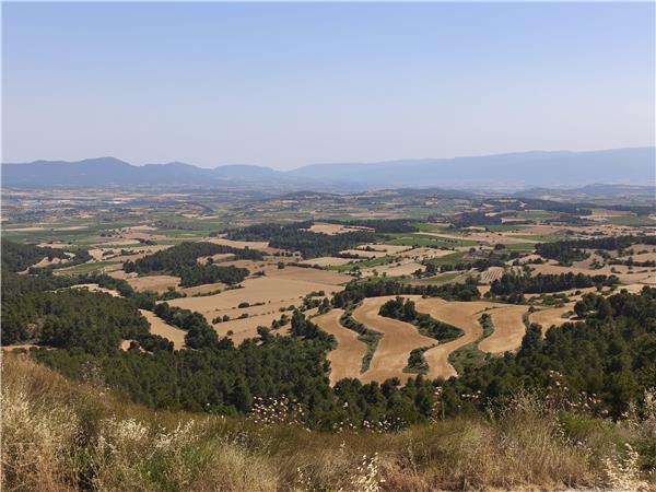 Self guided cycling in Catalonia, electric bike