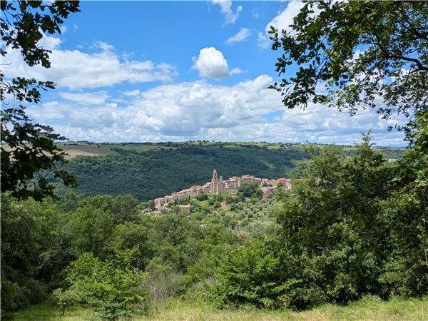 Cycling holiday in Umbria and Lazio by e bike