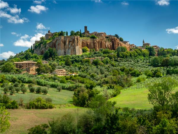 Walking in Umbria and Lazio holiday, self guided