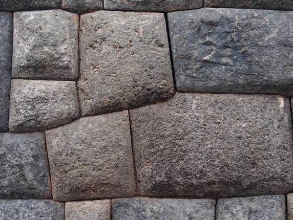 Alternative Inca Trail trek to Machu Picchu