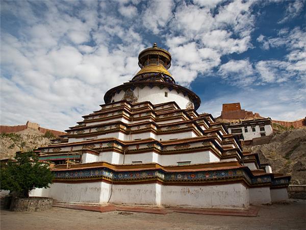 Small group holiday to Tibet