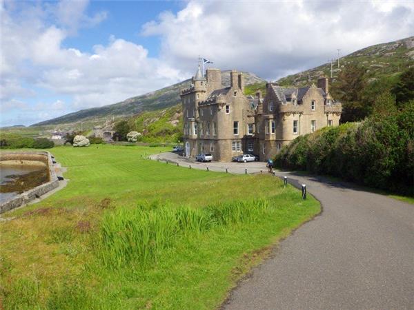 Outer Hebrides Mountain biking tour