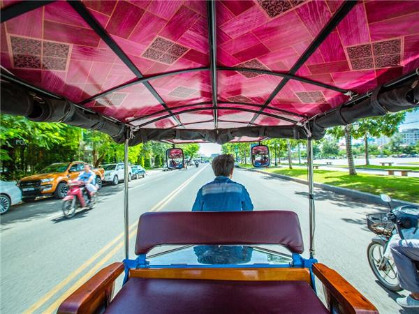 Cambodia adventure holiday