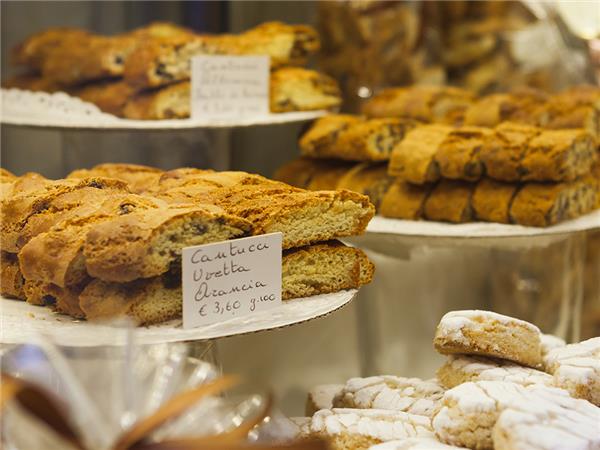 Italy small group tour, a food adventure