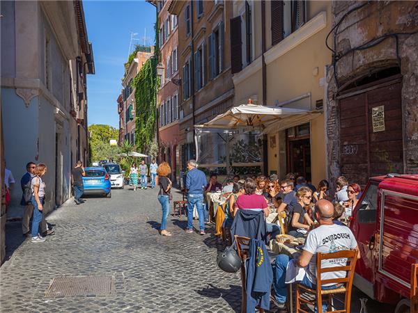 Italy small group tour, a food adventure