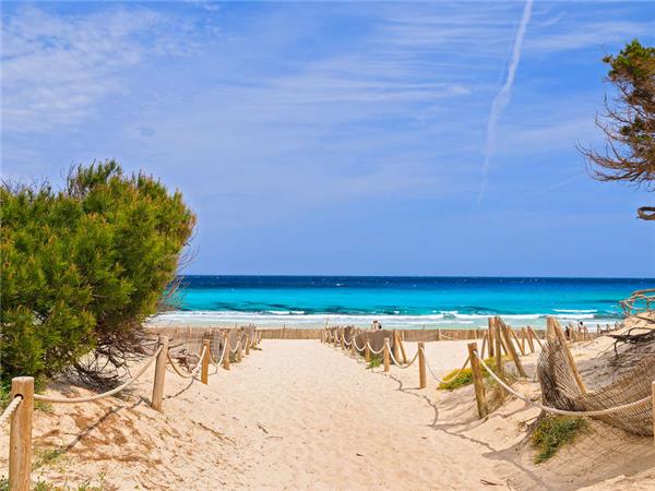 Walking in Mallorca holiday