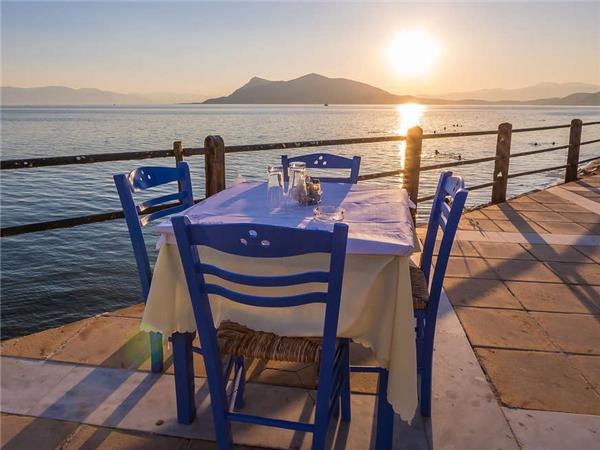Greek Islands family sailing holiday