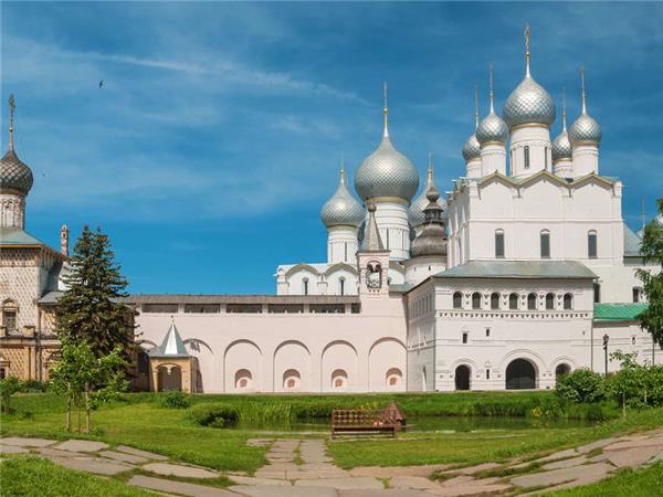 Russia's golden ring holiday