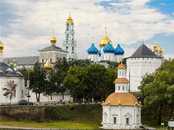 Russia's golden ring holiday
