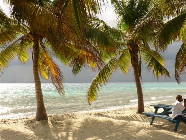 Belize holiday, discover Belize