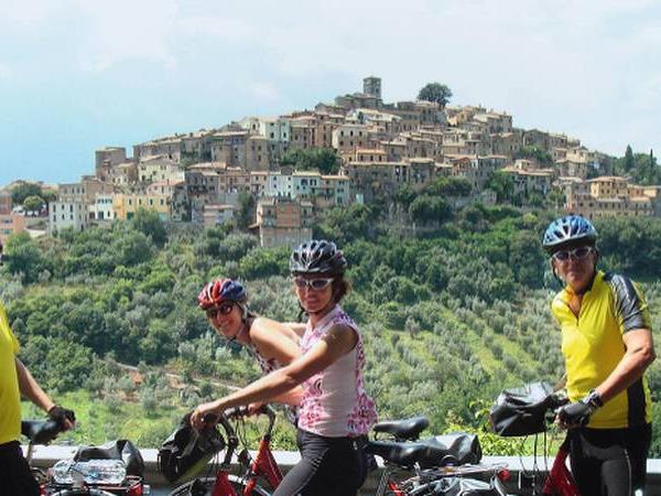 Cycling holiday in Umbria, Italy