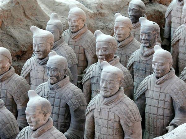 China on a shoestring small group holiday