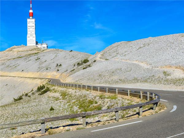 Provence cycling holiday in France