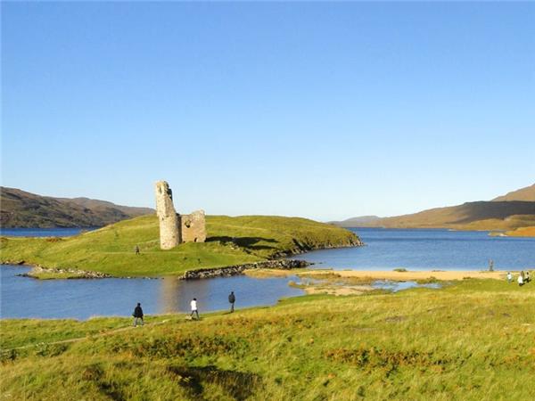 Northwest Highlands wilderness walking holiday, Scotland