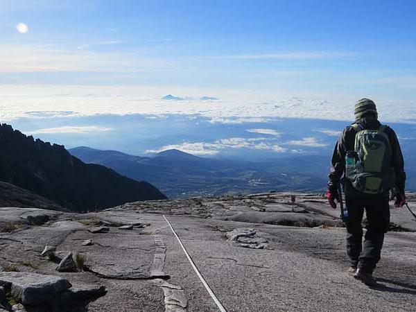 Borneo and Malaysia holiday, trekking orangutans and rainforest