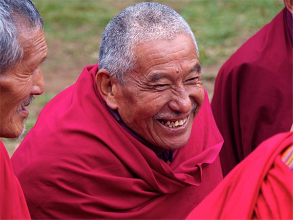 Bhutan holiday, Land of the thunder dragon