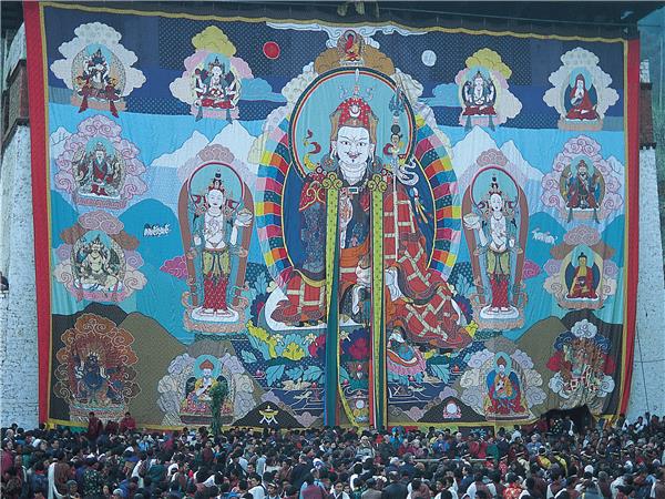 Bhutan holiday, Land of the thunder dragon