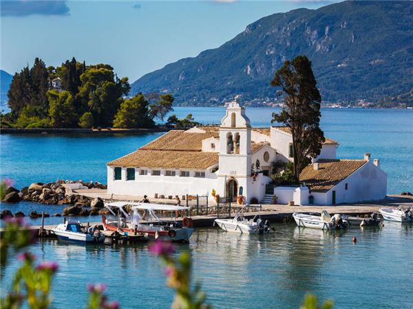 Walking holiday in Corfu, Greece