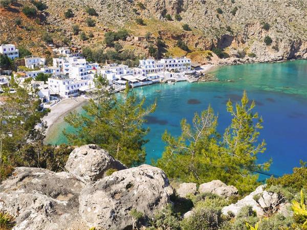 Walking holiday in Crete