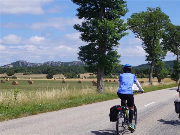 Loire Valley cycling holiday in France