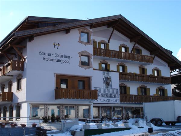 Cross country skiing holiday in the Dolomites, Italy