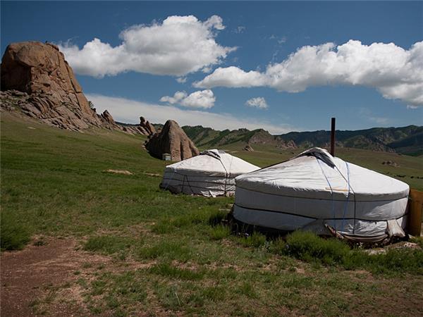 Mongolia cycling holiday