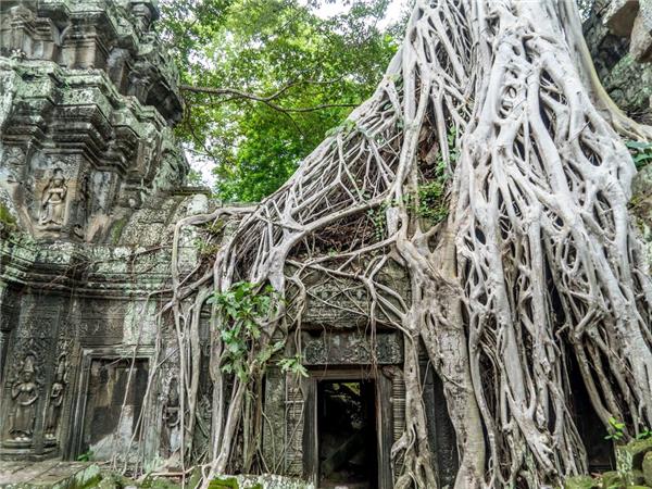 Cambodia adventure holiday, small group