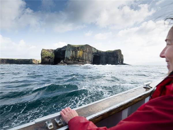 Mull, Staffa and Iona wildlife tour in Scotland