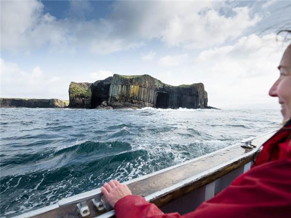 Mull, Staffa and Iona wildlife tour in Scotland