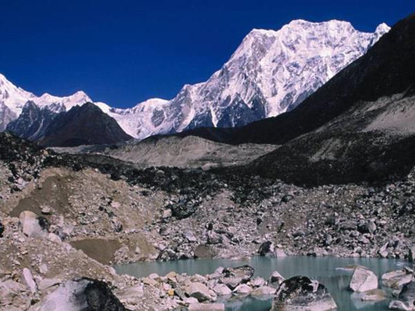 Manaslu Circuit trekking holiday in Nepal