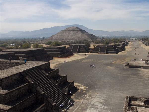 Central America small group tours