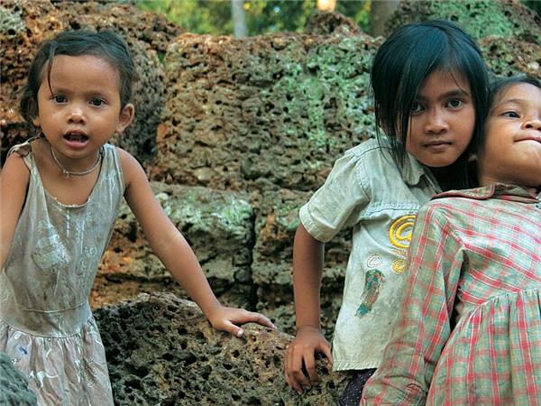 Cambodia highlights holiday, small group
