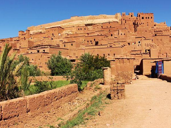 Morocco tour, desert and kasbahs