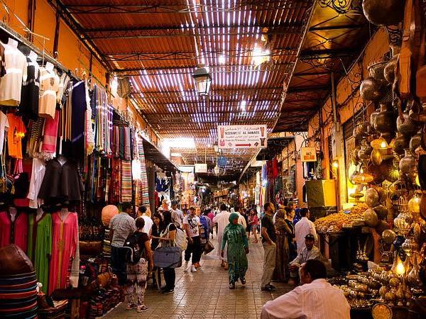 Morocco tour, desert and kasbahs