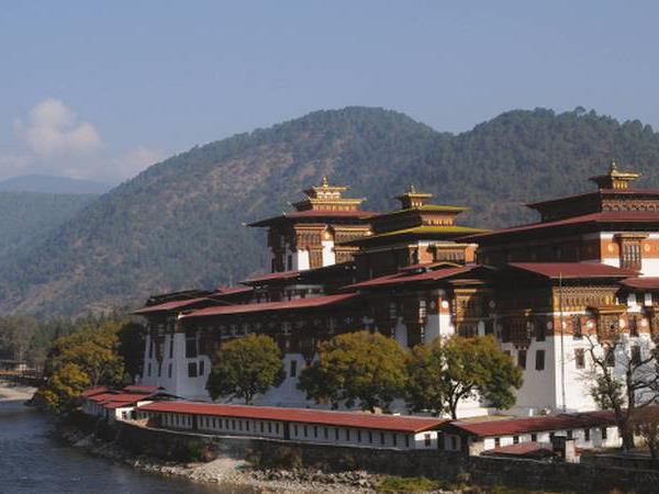 Jambay Lakhang festival holiday in Bhutan