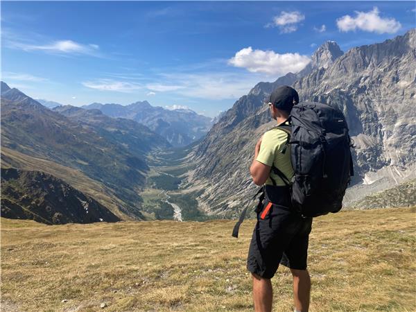 Mont Blanc Circuit classic walking tour, 8 days