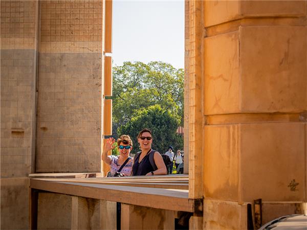 Taj Mahal and tigers tour, India