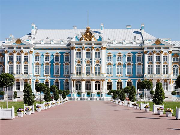 Moscow to St Petersburg holiday in Russia