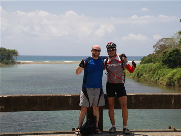 Coast to coast cycling holiday in Costa Rica