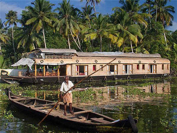 Kerala walking holiday in India