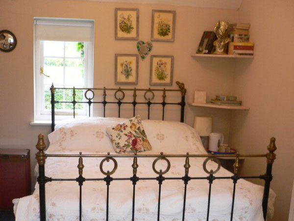 Petersfield bed and breakfast, England