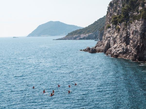 Croatia sea kayaking holidays