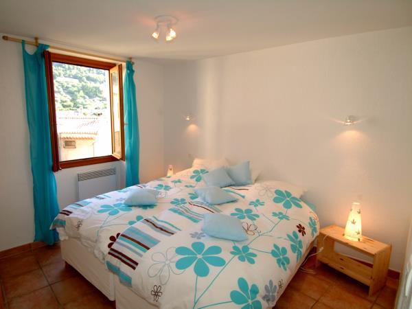 French Riviera yoga holiday