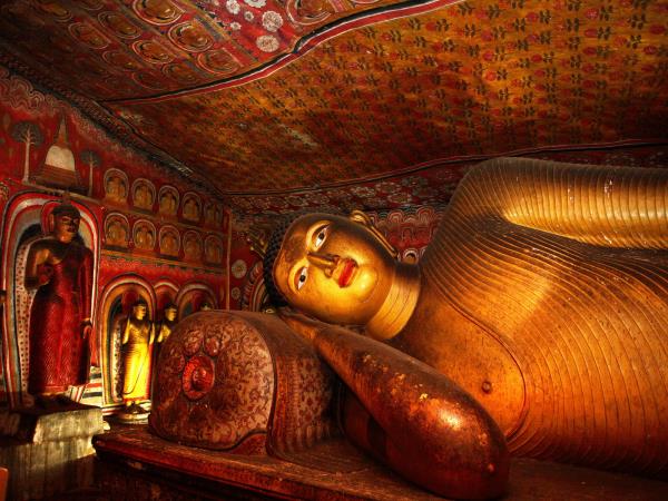 Sri Lanka tour & beach holiday