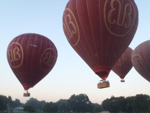 Burma family cultural & adventure holiday