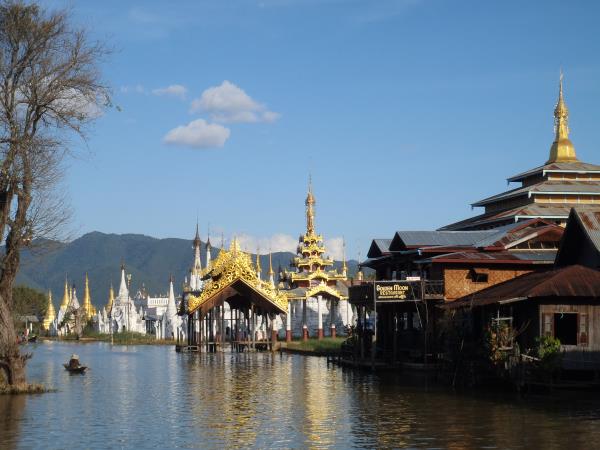 Burma family adventure & cultural holiday