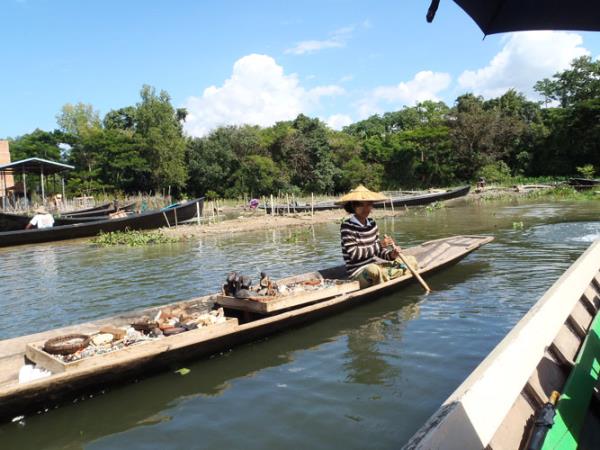 Burma family adventure & cultural holiday